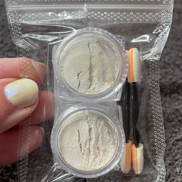 2 Boxes White Pearl Chrome Nail Powder, Mirror Effect - Picture 2 of 3